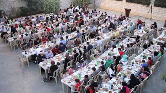  الوحدة الوطنية تجمع مسلمي وأقباط طوخ في حفل إفطار