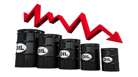  الحكومة تعلن عزمها التعاقد مع شركة عالمية لتأمين أسعار البترول