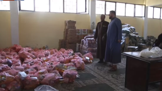  الهلال الأحمر الليبي يدخل مساعدات إنسانية للمدنيين في درنة