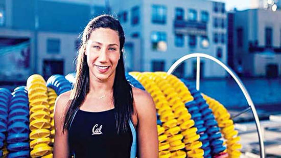  17 معلومة عن السمكة الذهبية فريدة عثمان وصاحبة أول ميدالية مصرية في بطولات العالم للسباحة