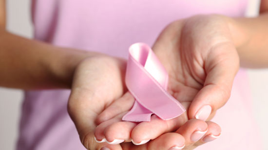 6 علامات صادمة تدل على إصابتك بسرطان الثدي