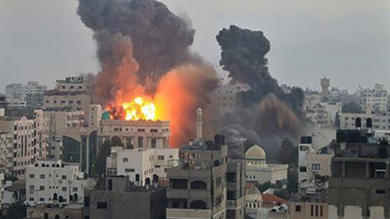 مقتل 4 فلسطينيين وإصابة 120 آخرين في القصف الإسرائيلي على غزة
