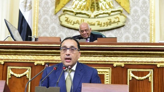 رئيس الحكومة يعد المصريين ببشرى سارة قريبًا