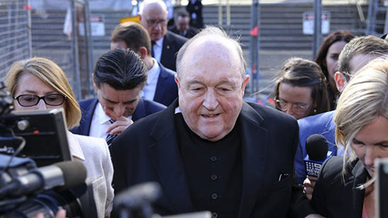 بعد أكثر من 40 عامًا.. رئيس أساقفة أستراليا يستقيل بسبب فضيحة اعتداء جنسي