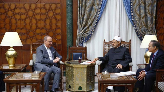  سفير العراق بالقاهرة: العراق بحاجة إلى جهود الأزهر في معركته ضد الإرهاب