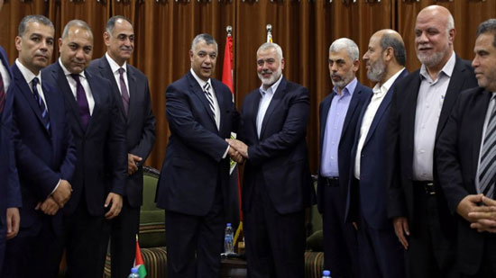 وفد من حماس يصل القاهرة لعرض رؤية الحركة في المصالحة