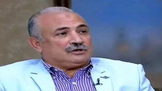 أموال وعقارات وأجهزة تكييف ومحمول في رشاوي رئيس حى الهرم (تحقيقات النيابة)