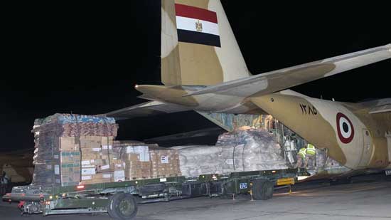  مصر ترسل مساعدات طبية وغذائية ومستلزمات إغاثة للسودان 