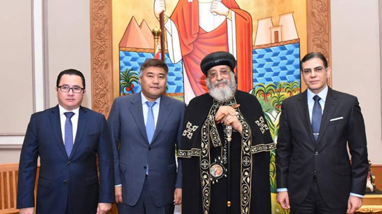البابا يستقبل وزير التنمية المجتمعية في كازاخستان