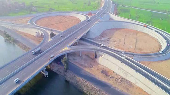 مصر تتقدم في تقرير التنافسية الدولية لجودة الطرق والبنية التحتية
