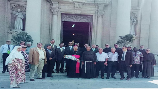 بالصور ..سفير الفاتيكان بمصر يفتتح أعمال التطوير بمدرسة سانت كاترين بالإسكندرية  