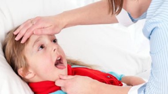 دراسة: معظم عمليات استئصال اللوزتين للأطفال لم تقدم فائدة لصحتهم
