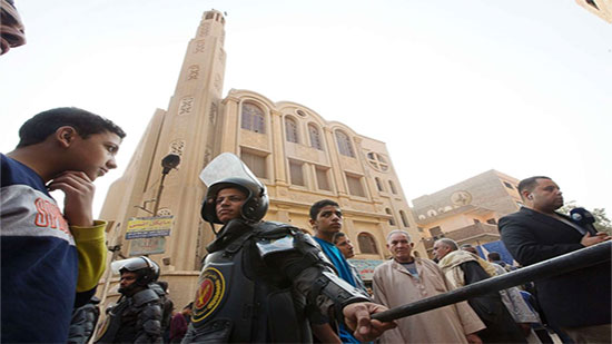 النيابة وقيادات امنية تعاين كنيسة مارجرجس بمنشية التحرير بعد اقتحام متطرف لها 