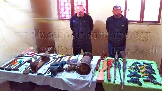 القبض على شخصين يديران ورشة لتصنيع الأسلحة في كفر الشيخ
