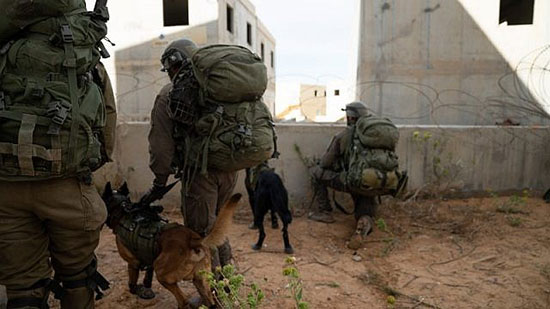 الجيش الإسرائيلي يرسل رسالة إلى حماس من خلال هجوم عنيف 