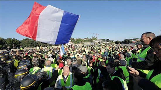 رئيس الجالية في فرنسا يكشف أحوال المصريين في تظاهرات باريس
