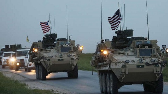 الولايات المتحدة تبدأ بسحب قواتها وموظفي وزارة الخارجية من سوريا
