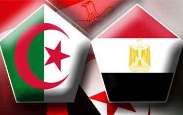 مواجهة حاسمة بين منتخبي مصر والجزائر