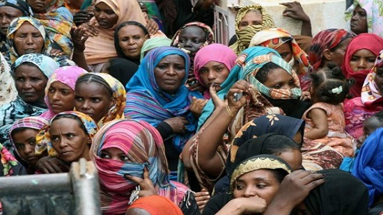 النساء السودانيات في قلب الاحتجاجات على البشير ويتحدين السلطات للمطالبة بحقوقهن
