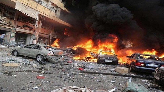  مقتل 12 وإصابة 28 في انفجار سيارة مفخخة بوسط أفغانستان
