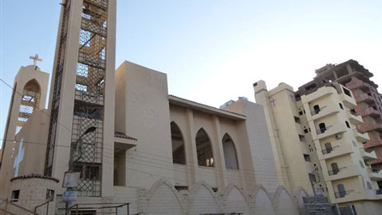 القوات المسلحة تنتهي من إعادة بناء كنيسة ملوي والافتتاح بعد أيام