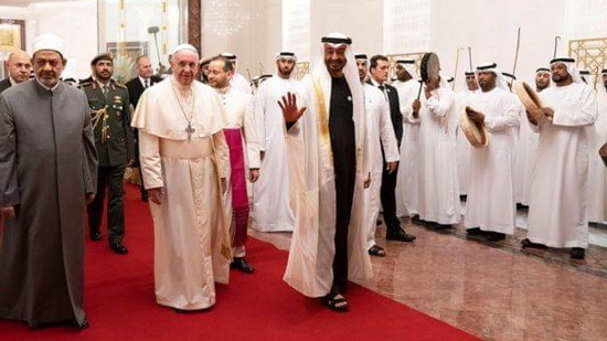 خلو الإمارات من التطرف والفتن الدينية يمنحها لقب عاصمة الشرق للتسامح الديني