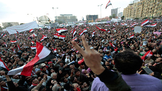  المصريين شعب عظيم والنخب المتحكمة والمعارضة نخب فاشلة 