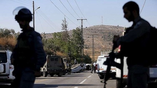  فلسطيني يطعن جنود إسرائيليين.. مقتل 2 وإصابة 4 بإطلاق نار
