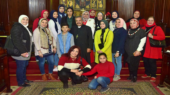  افتتاح معرض عيد الام بكاتدرائية القديس مرقص الاسقفية بالإسكندرية 