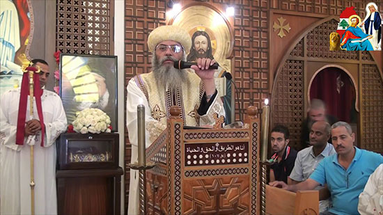 الأنبا أنطونيوس مطران الكرسي الأورشليمي يترأس القداس الإلهي في لبنان 