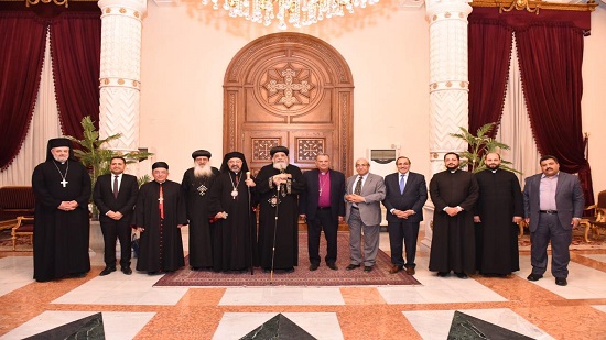 رؤساء الكنائس المصرية يجتمعون لوضع التصور النهائي لقانون الأسرة
