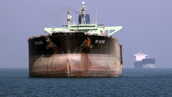 بدء سريان إلغاء الإعفاءات الأميركية لمستوردي النفط الإيراني