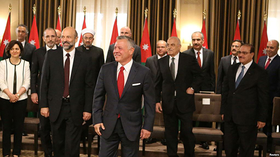 استقالة وزراء الحكومة الأردنية