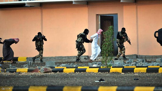 السعودية تعلن القضاء على خلية إرهابية خططت لاستهداف مواقع حيوية وأمنية