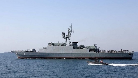  وول ستريت جورنال : واشنطن اتهمت الحكومة الإيرانية باستهداف السفن الخليجية قرب مضيق هرمز 
