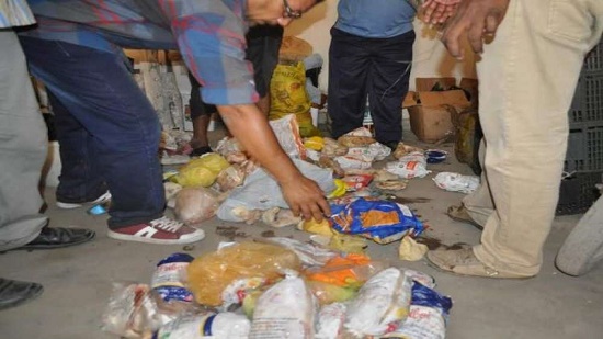 ضبط مصنع غير مرخص بالإسكندرية به أكثر من 22 طن مواد غذائية فاسدة
