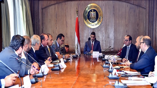  وزارتي التجارة والمالية تبحثان تسويات المصدرين لزيادة صادرات السوق المصري
