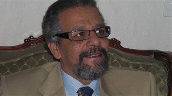  الدكتور عوض شفيق، أستاذ القانون الدولي في جينيف