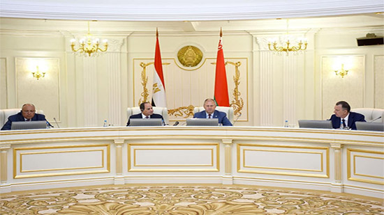 الرئيس يلتقي ممثلي رؤساء كبرى الشركات في بيلاروسيا لبحث ضخ مزيد من الاستثمارات