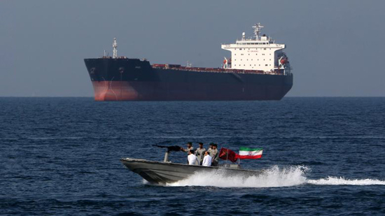  التايمز : تصاعد التوتر بمنطقة الخليج بعد استيلاء إيران على ناقلة نفط بريطانية 