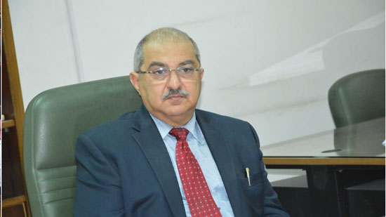  الدكتور طارق الجمال رئيس جامعة أسيوط