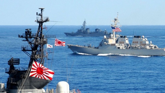  صحيفة يابانية : خوفا من الرد الإيراني .. اليابان لن ترسل سفنا حربية إلى مضيق هرمز 
