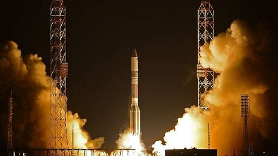 وكالة نوفوستي: روسيا ستطلق صاروخ