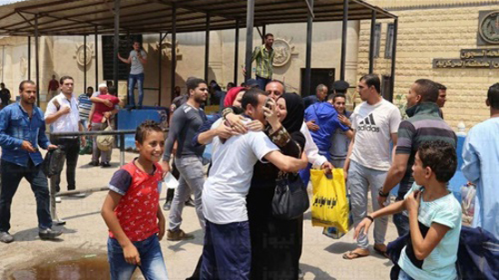  الداخلية تفرج عن مئات المساجين بمناسبة عيد الاضحى المبارك 