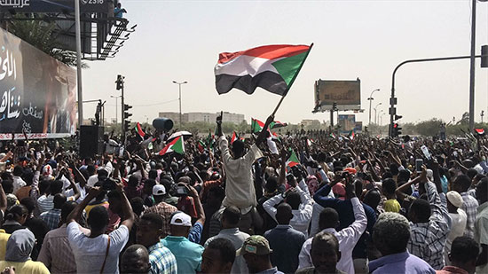 تجمع المهنيين السودانيين يطالب 