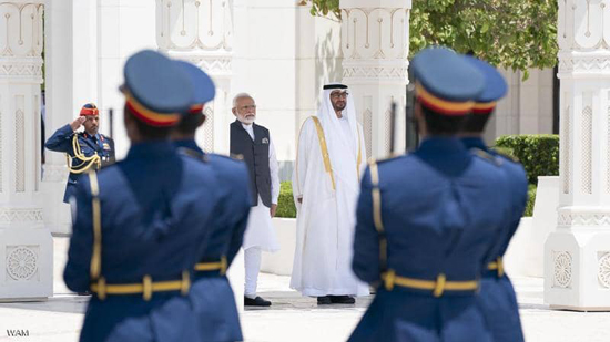 محمد بن زايد يستقبل رئيس وزراء الهند في أبوظبي