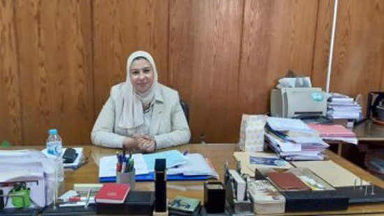 الدكتورة سلوى رشاد القائم بأعمال عميد كلية الألسن بجامعة عين شمس
