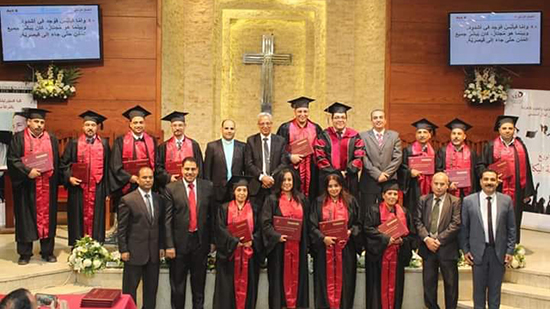 كلية لاهوت مجمع المثال بالشراكة مع اكسبلورنيشنز تختتم احتفالات التخرج بالمقر الرئيسي في القاهرة  