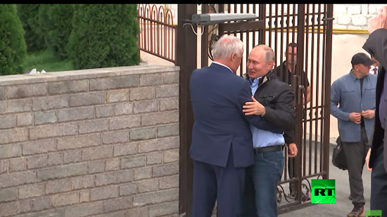بوتين يصل إلى داغستان في ذكرى غزو الإرهابيين لها