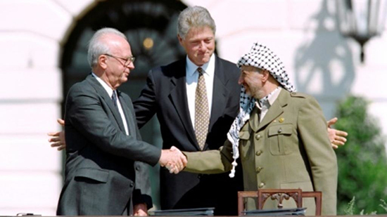 «زي النهارده» في ١٣ سبتمبر ١٩٩٣.. توقيع اتفاق أوسلو